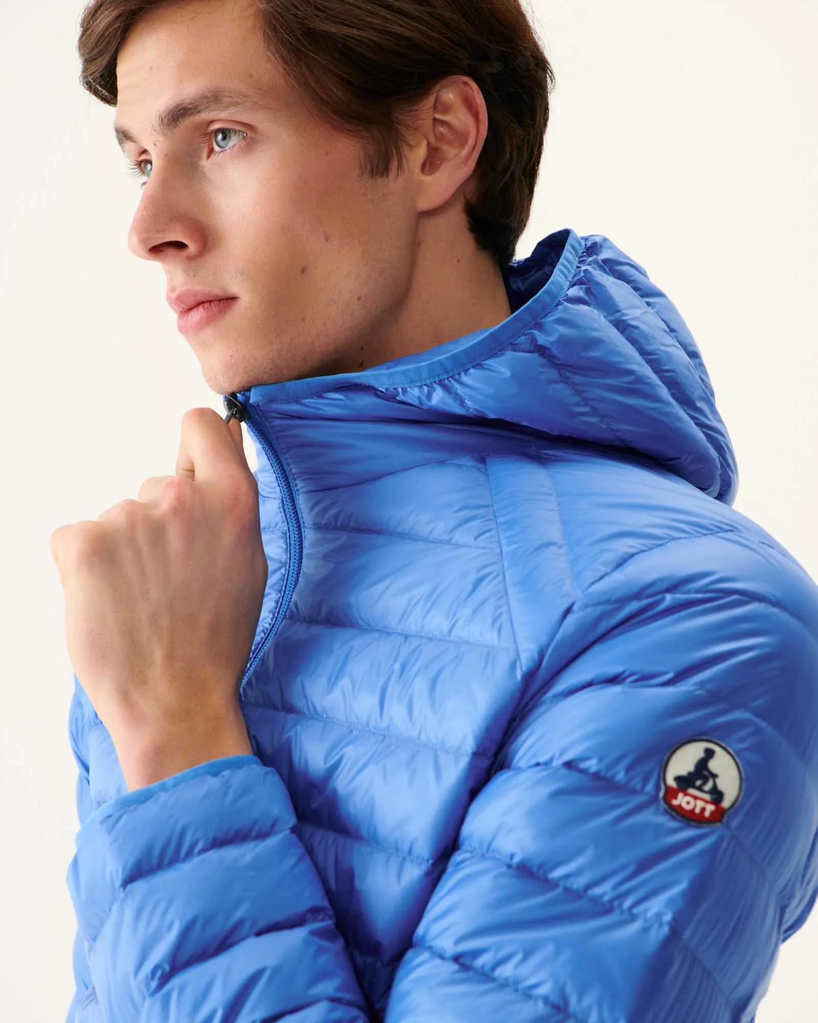 Azure Lightweight down jacket Nico