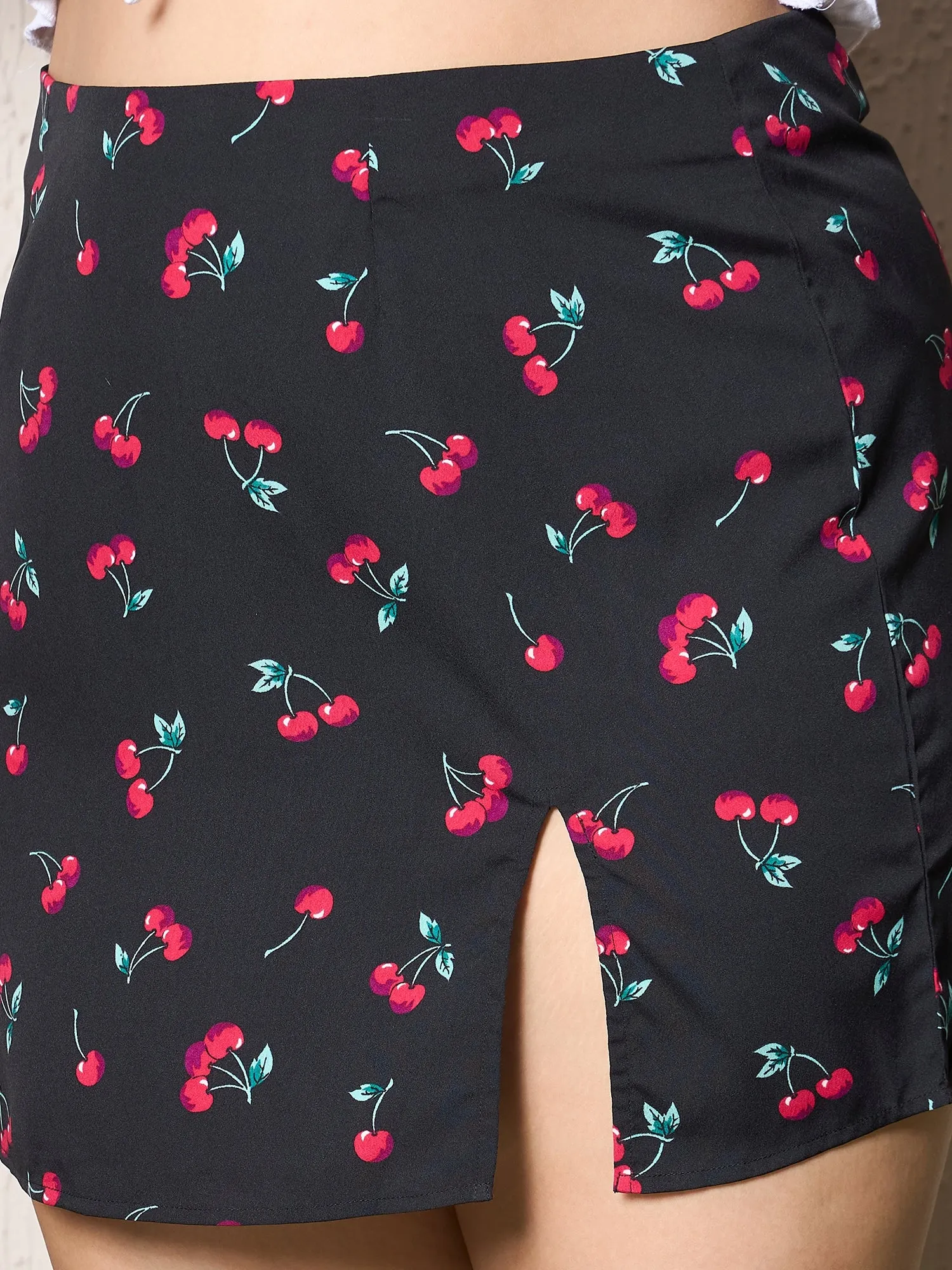 Berrylush Curve Black Cherry Print High Rise Straight Mini Skirt