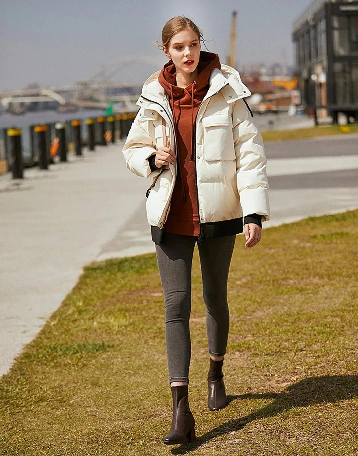 Detachable Hood Zip Down Puffer Jacket