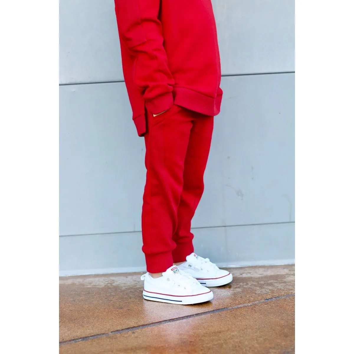 Relaxed Joggers- Red