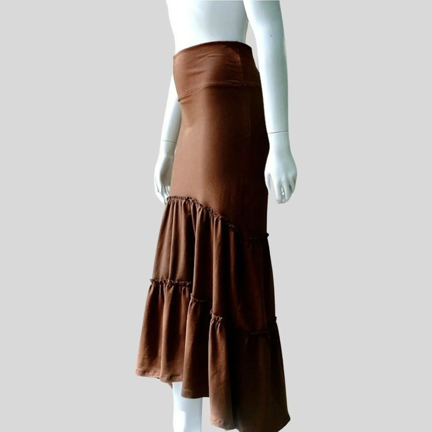 Tiered Maxi skirt with flutter hem