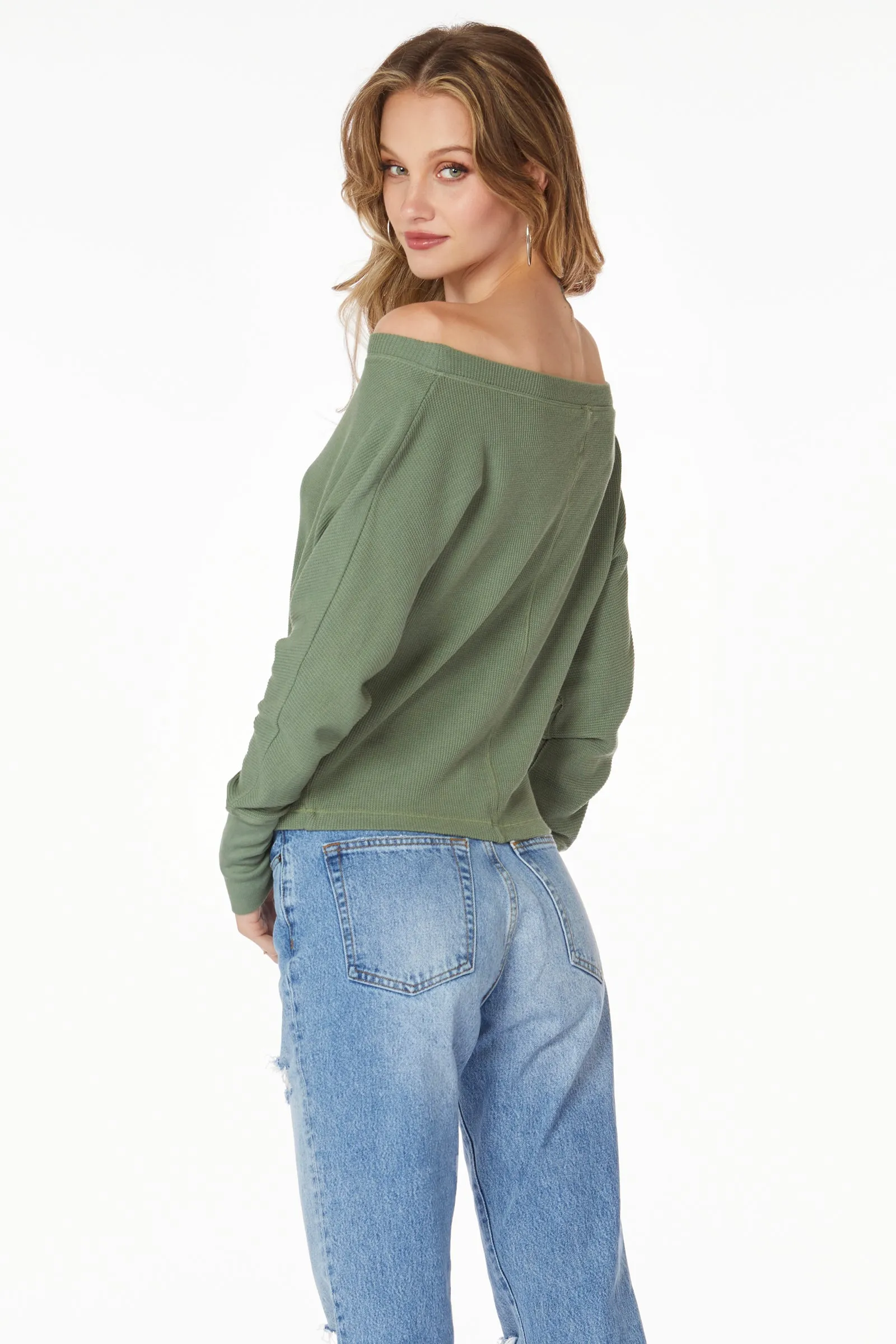 WIDE BOAT NECK THERMAL TOP